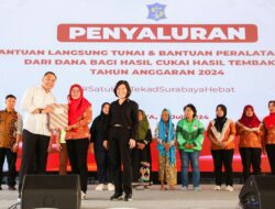 Wali Kota Surabaya Salurkan BLT DBHCT Untuk 9.370 KPM