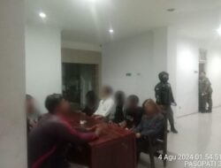 Satpol PP Surabaya Amankan 13 Orang Saat Pesta Miras