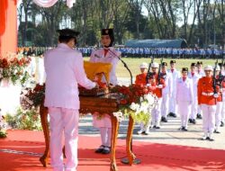 Pj. Bupati Adriyanto Pimpin Upacara Peringatan HUT RI Ke-79