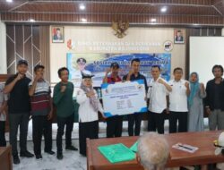 Pemkab Bojonegoro Gelar Sosialisasi Dan Serah Terima Program Kolega Bagi Warga Kurang Miskin