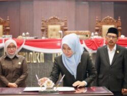 Sri Wahyuni Mantan Perawat RS Aisyiyah Bojonegoro Melangkah ke Pimpinan DPRD Jatim