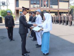 Kapolres Bojonegoro Beri Penghargaan Kepada Juara Pencak Silat Kapolri Cup 2024
