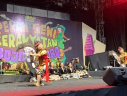 Suasana Semarak Malam PSKB Hadirkan Tari Dewi Sri