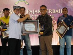 Pemkab Bojonegoro Berikan Apresiasi Kepada Wajib Pajak Terbaik Dan Desa Teraktif 2024