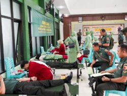 Peringati HUT ke- 79 Persit Kartika Chandra Kirana Kodim Bojonegoro Gelar Donor Darah