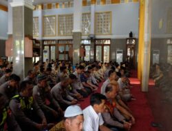 Polres Bojonegoro Gelar Doa Untuk Tiga Anggota Polri yang Gugur Di Lampung