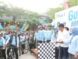 Bupati Wahono Berangkatkan Semarak Gowes 35 Tahun Perumda Tirta Buana