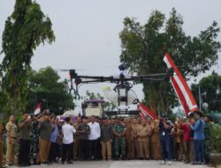 Bupati Bojonegoro Hadiri Peluncuran Teknologi Canggih Drone Pertanian