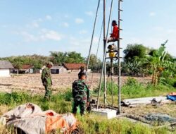 Permudah Akses Air Bersih, Satgas TMMD 125 Bojonegoro Buatkan Sumur Bor Warga Soko