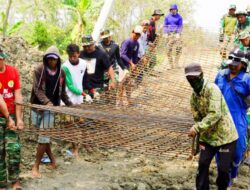 Pengerjaan Rehabilitasi Check Dam Dikebut Satgas TMMD 125 Bersama Warga