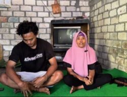 Ahli Waris Pekerja Rentan Di Bojonegoro Terima Manfaat Jaminan Kematian
