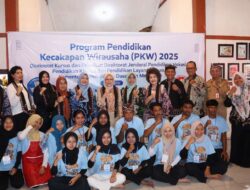 Dekranasda Pusat Kunjungi Balai Budaya Samin Bojonegoro