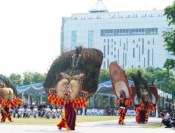 Tarian Kolosal dan Ragam Kesenian Tampil Memukau pada Puncak HJB Ke-348 di Alun-alun Bojonegoro