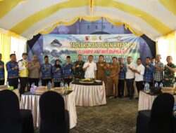 Tasyakuran Panen Raya Musim Tanam Ke-3 Di Kecamatan Sumberrejo Dihadiri Bupati Wahono