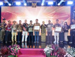 Pemkab Bojonegoro Raih Penghargaan Pemerintah Kabupaten/Kota Kategori Informatif KI Award 2025