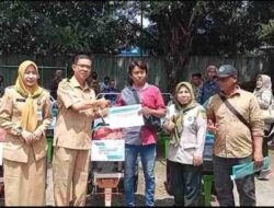 Pemkab Bojonegoro Salurkan Bantuan Alsintan Kepada Poktan
