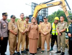 Jembatan JBB Dipasang Portal Untuk Kenyamanan Dan Keselamatan Bersama