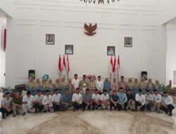Usai Sholat Idul Fitri Bupati Setyo Wahono Gelar Open House