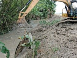DPU SDA Bojonegoro Tuntaskan Penanganan Darurat Longsor di Duyungan dan Sambiroto