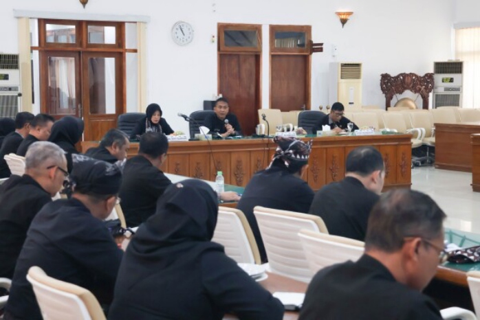 17763374451825606000330957268238 Copy 698x466