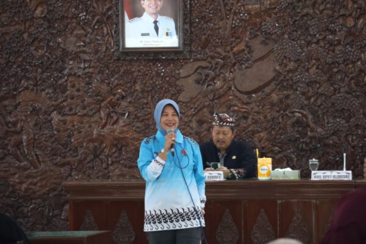 17767712004552574129553510800902 Copy 719x480