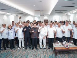 Rakernas Muaythai Indonesia 2026, Menpora Apresiasi Kepemimpinan LaNyalla dan Dorong Prestasi serta Industri Olahraga