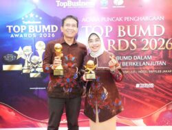 Bupati Setyo Wahono Raih Penghargaan TOP Pembina BUMD Award 2026