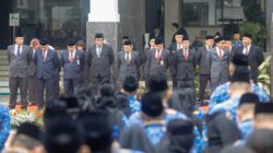 Sekdaprov Jatim Pimpin Upacara Hari Otonomi Daerah, Tekankan Pentingnya Sinergi Pusat-Daerah dan Penguatan Layanan Publik