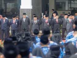 Sekdaprov Jatim Pimpin Upacara Hari Otonomi Daerah, Tekankan Pentingnya Sinergi Pusat-Daerah dan Penguatan Layanan Publik