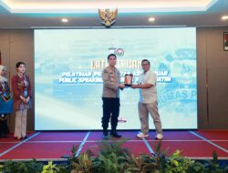 Pelatihan Public Speaking, Kabid Humas Polda Jatim: Humas Harus Jadi Komunikator Efektif di Era Digital