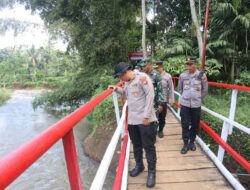 Polres Probolinggo Bangun Jembatan Merah Putih Presisi, Akses Warga Tiris – Andungsari Kembali Terhubung