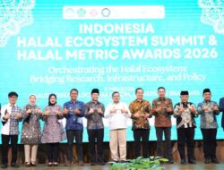Bupati Bojonegoro : Penghargaan Halal Dari Metric Universitas Brawijaya Hasil Kerja kolektif Pemda, Pelaku UMKM, Dan Sektor Industri