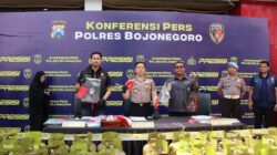 Polres Bojonegoro Tangkap Pelaku  Pengoplosan LPG Subsidi 3 Kg ke Tabung 50 Kg