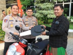 Polres Gresik Kembalikan 3 Motor Korban Curanmor dan Begal Tanpa Biaya