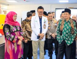 Jadi Keynote Speaker di Forum Ekonomi Regional Jawa Halal Ecosystem  2026, Gubernur Khofifah Tegaskan Kekuatan Jatim Sebagai Pemain Utama Rantai Halal Nasional