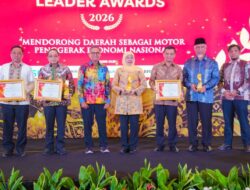 Khofifah Terima Dua Penghargaan _Top Regional Leader Award_ 2026, Sukses Dorong Pertumbuhan Ekonomi dan Kuatkan Ketahanan Pangan Nasional