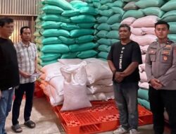 Polres Pelabuhan Tanjungperak Bantu Petani Distribusikan Jagung Hasil Panen ke Bulog