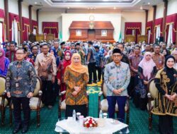 Perkuat Akses Pendidikan, Gubernur Khofifah Luncurkan 143 Ribu Kuota Beasiswa untuk Pelajar dan Mahasiswa Bersama SMA, SMK dan Perguruan Tinggi Swasta Se- Jatim