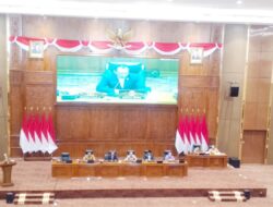 Di Paripurna DPRD Bojonegoro, Bupati Wahono Paparkan Pendapatan Daerah Tahun 2025