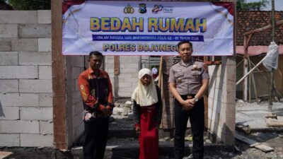 DI Hari Bhayangkara ke-80, Polres Bojonegoro Bedah Rumah Warga Balen
