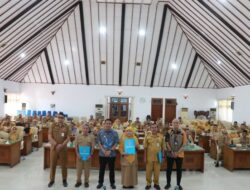 Ratusan PNS Bojonegoro Terima SK Pensiun