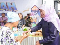 Khofifah Perkuat Pengendalian Inflasi dan Gerakkan UMKM Lewat Pasar Murah di Desa Bulukandang Pasuruan