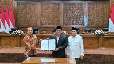 Rapat Paripurna DPRD Bojonegoro Setujui Raperda Pertanggungjawaban Pelaksanaan APBD TA 2025