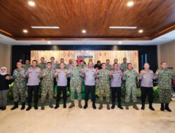 Kapolda Jatim dan Pangdam V/Brawijaya Perkuat Sinergi “Jogo Jatim” Demi Stabilitas dan Kesejahteraan Masyarakat