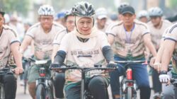 Khofifah Dan Deputi Bank Indonesia  Lepas Gowes Nusantara 2026 HUT ke-73 BI, Apresiasi Komitmen BI Bangun Sinergitas Lewat Budaya Hidup Sehat