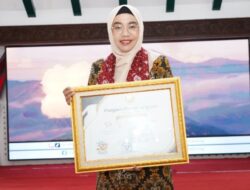 Komitmen Laksanakan Program Prioritas Pemkab Bojonegoro Terima Penghargaan Tingkat Nasional