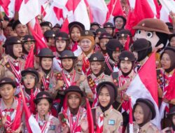 Khofifah Lepas 1.537 Kontingen Pramuka Jatim ke Jambore Nasional XII: Pesankan Pererat Persaudaraan, Perkuat Persatuan dan Semangat Nasionalisme