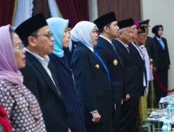 Gubernur Khofifah Lantik Pimpinan BAZNAS Jatim Periode 2026-2031, Dorong Transformasi Zakat Sebagai  Instrumen Pemberdayaan dan Kemandirian
