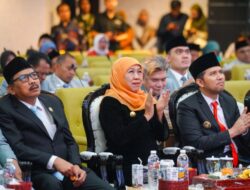 Khofifah Pastikan Jatim Laksanakan Empat Pedoman Kepemimpinan Sesuai Pidato Kenegaraan Presiden Prabowo, Fokus Tingkatkan Kesejahteraan Masyarakat