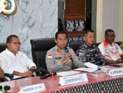 Kapolda NTT dan Gubernur Sampaikan Penanganan Gempa Flores: Fokus Evakuasi, Data Korban, dan Cegah Hoaks